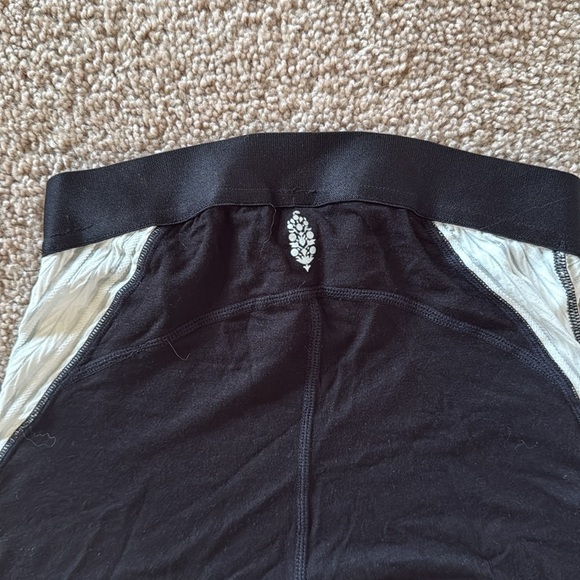 FP Movement Mountains Are Calling Base-Layer Leggings - Picture 8 of 9